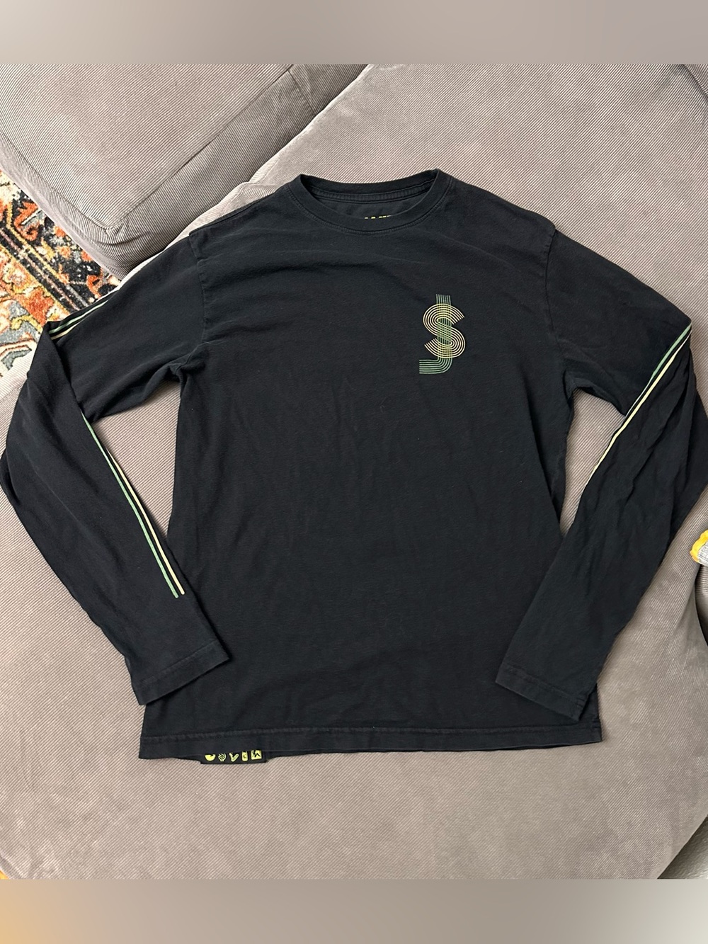 Shake Junt Breast Logo Long Sleeve Shirt Men's Medium Black Skateboarding Grunge